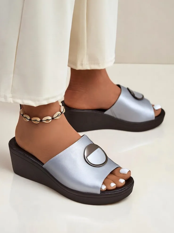 Royalfashion Damskie klapki na koturnie Elira