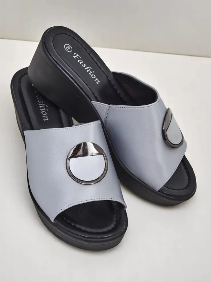 Royalfashion Damskie klapki na koturnie Elira