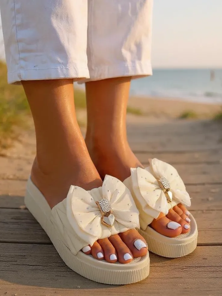 Royalfashion Damskie klapki na platformie z kokardką Sento Pace