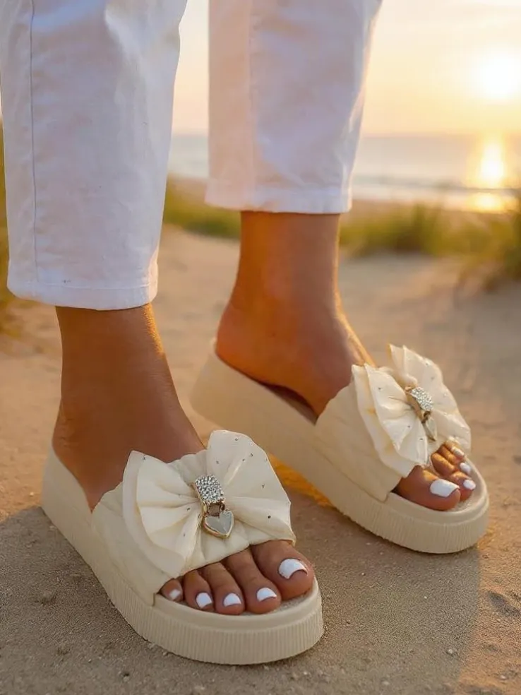 Royalfashion Damskie klapki na platformie z kokardką Sento Pace