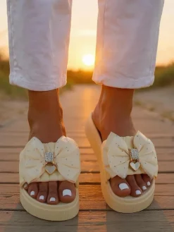 Royalfashion Damskie klapki na platformie z kokardką Sento Pace