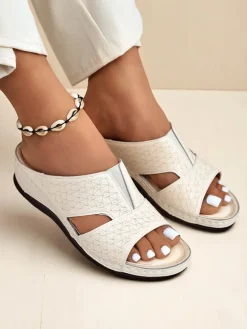 Royalfashion Damskie klapki na grubszej podeszwie Nova Step