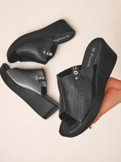 Royalfashion Damskie klapki na koturnie Luna Wedge