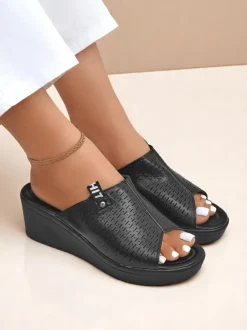 Royalfashion Damskie klapki na koturnie Luna Wedge