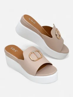 Royalfashion Damskie klapki na koturnie Daffin