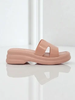 Royalfashion Damskie klapki na grubszej podeszwie Nova Gloss