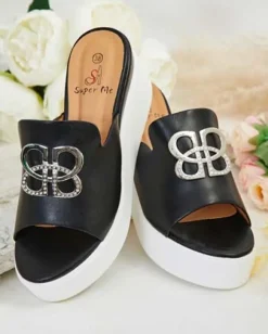 Royalfashion Damskie klapki na koturnie Sailme