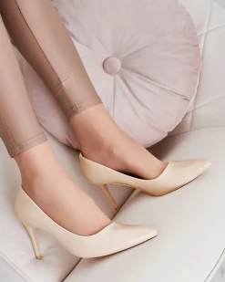 Royalfashion Damskie lakierowane czółenka na szpilce Emeriers