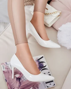 Royalfashion Damskie lakierowane czółenka na szpilce Emeriers