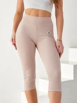 Royalfashion Damskie prążkowane legginsy z bawełny 3/4