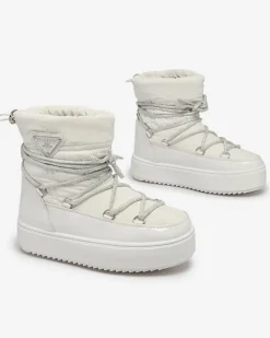 Royalfashion Dziecięce wsuwane buty a'la śniegowce w kolorze białym Asifa