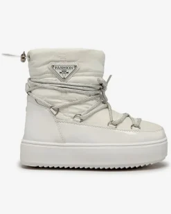 Royalfashion Dziecięce wsuwane buty a'la śniegowce w kolorze białym Asifa