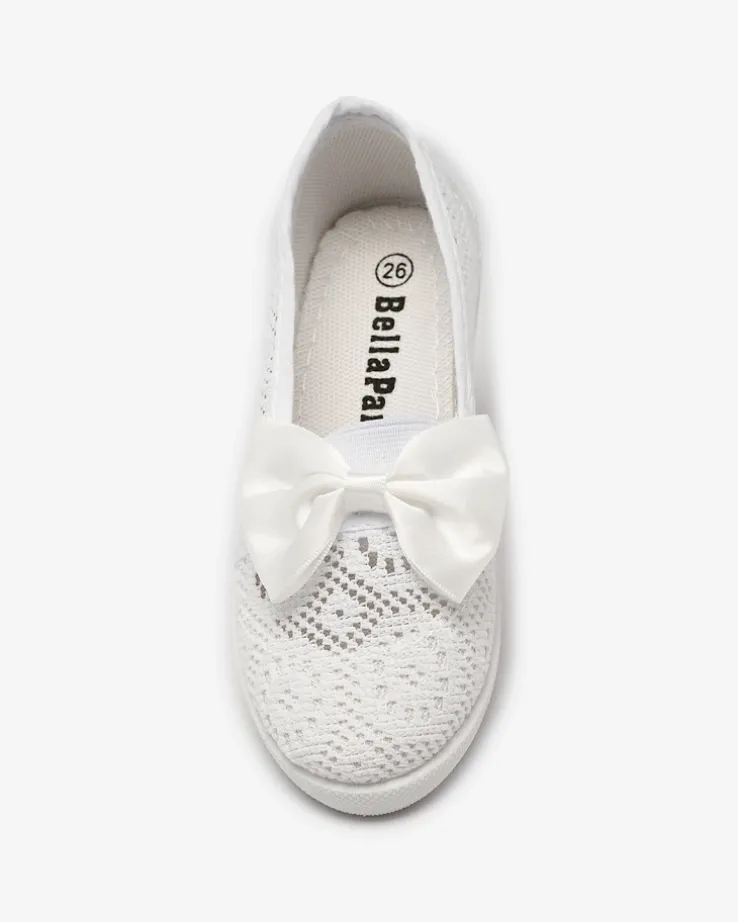 Royalfashion Dziewczęce białe tenisówki slip on z kokardką Sweet Time