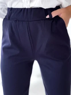 Royalfashion Granatowe damskie spodnie typu tregginsy