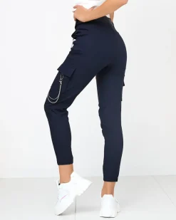 Royalfashion Granatowe spodnie cargo ocieplane z kieszeniami