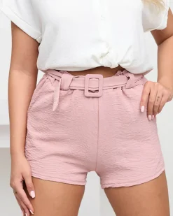 Royalfashion Jasnoróżowe damskie krótkie spodenki z kieszeniami