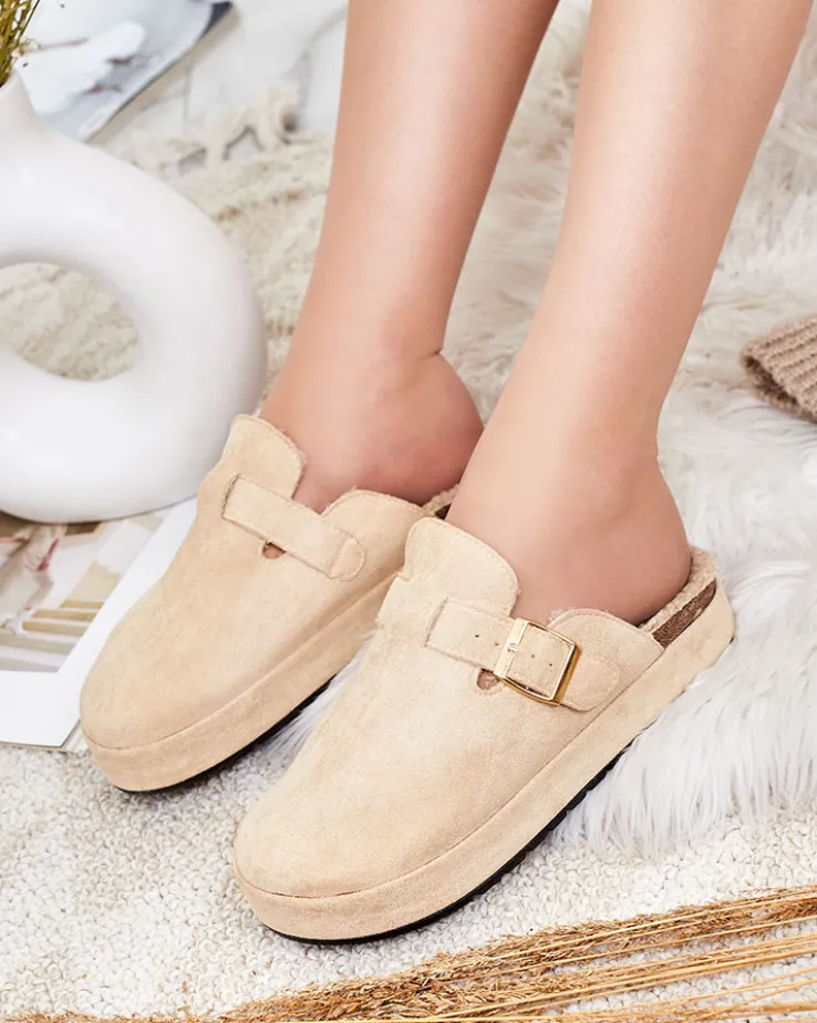 Royalfashion Kapcie damskie z kożuszkiem i klamrą Kajis