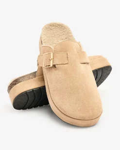 Royalfashion Kapcie damskie z kożuszkiem i klamrą Kajis