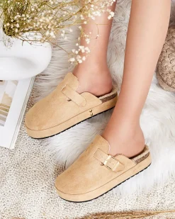 Royalfashion Kapcie damskie z kożuszkiem i klamrą Kajis