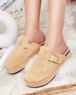 Royalfashion Kapcie damskie z kożuszkiem i klamrą Kajis