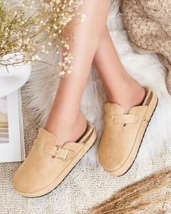 Royalfashion Kapcie damskie z kożuszkiem i klamrą Kajis