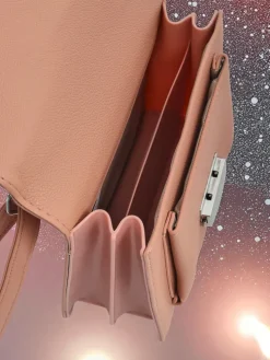 Royalfashion Kopertowa torebka damska z rączką Amalthea Avorio