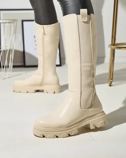 Royalfashion Kremowe damskie kozaki do połowy łydki Vebissa