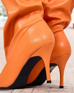 Royalfashion Krótkie kozaki damskie Sobete