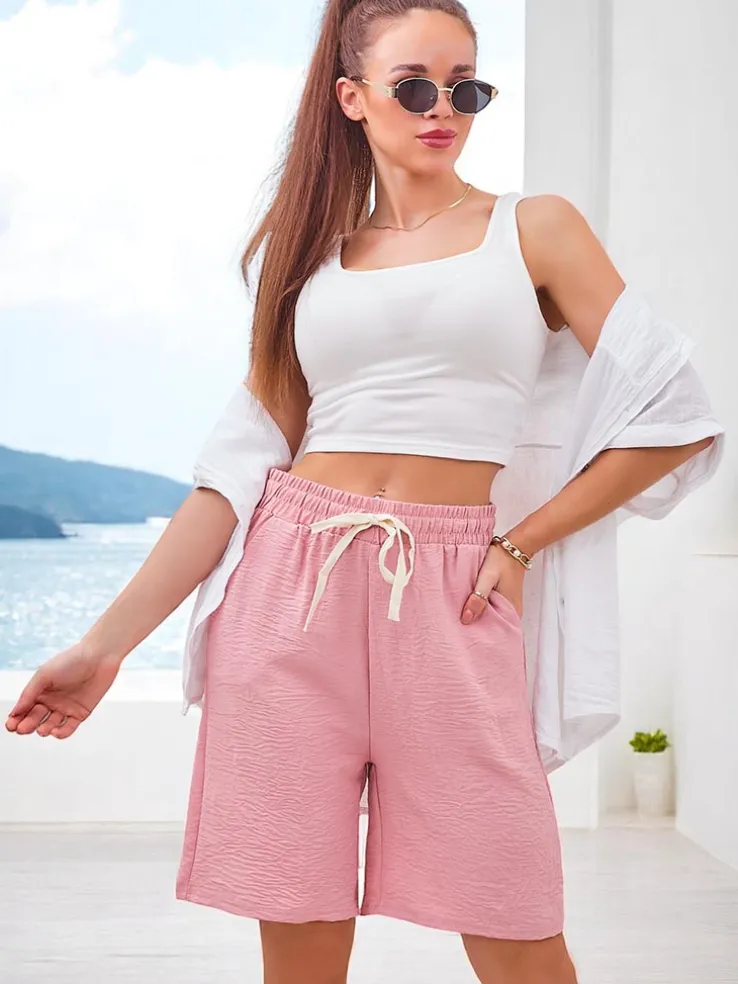 Royalfashion Krótkie spodenki damskie z gumką i troczkami w pasie do kolana