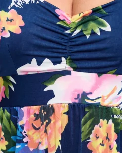 Royalfashion Kwiatowa sukienka do kolan w kolorze granatowym