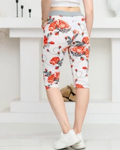 Royalfashion Kwiatowe spodenki damskie 3/4 w kolorze biało- czerwonym