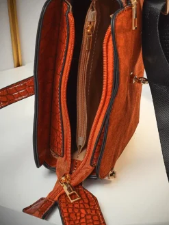 Royalfashion Lakierowana mała damska torebka z eko skóry ShineTrace Tote