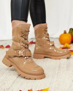 Royalfashion Lakierowane botki damskie w kolorze jasnobrązowym Setogy