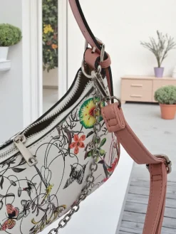 Royalfashion Mała damska torebka z eko skóry w kwiaty Lily Bloom