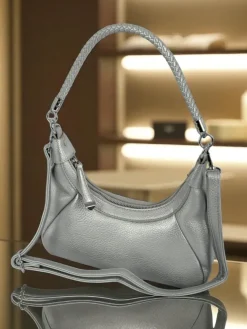 Royalfashion Mała damska torebka z eko skóry z ozdobnym paseczkiem Lacquea