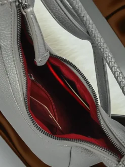 Royalfashion Mała damska torebka z eko skóry z ozdobnym paseczkiem Lacquea