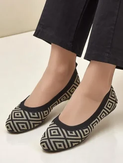 Royalfashion Materiałowe damskie baleriny z geometrycznym printem Metric