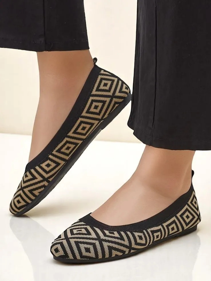 Royalfashion Materiałowe damskie baleriny z geometrycznym printem Metric