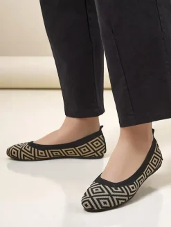 Royalfashion Materiałowe damskie baleriny z geometrycznym printem Metric