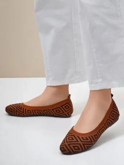 Royalfashion Materiałowe damskie baleriny z geometrycznym printem Metric