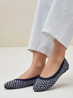 Royalfashion Materiałowe damskie baleriny z geometrycznym printem Metric