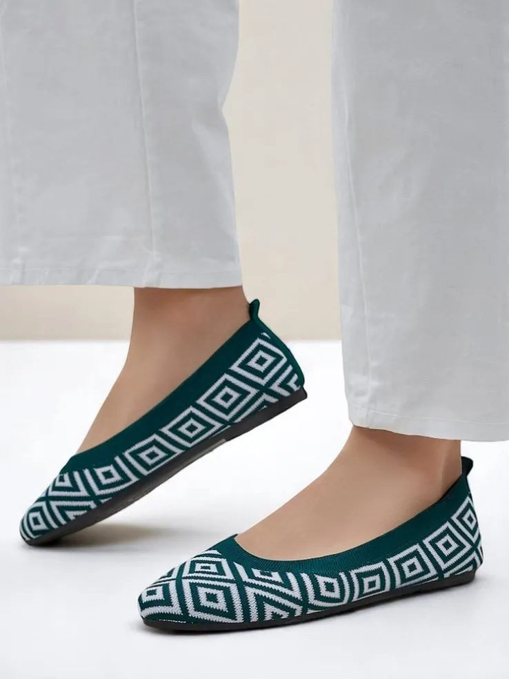 Royalfashion Materiałowe damskie baleriny z geometrycznym printem Metric