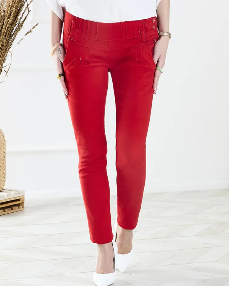 Royalfashion Materiałowe spodnie damskie z niskim stanem w kolorze czerwonym