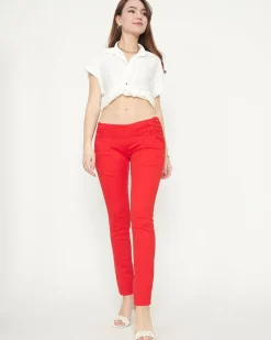 Royalfashion Materiałowe spodnie damskie z niskim stanem w kolorze czerwonym