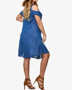 Royalfashion Niebieska damska narzutka plażowa typu sukienka z haftem