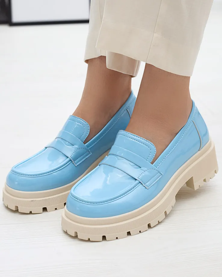 Royalfashion Niebieskie lakierowane mokasyny damskie Noppel