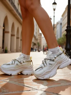 Royalfashion Sneakersy damskie na grubszej podeszwie Reterri