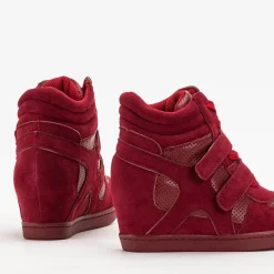 Royalfashion Sneakersy dziewczęce bordowe na krytym koturnie Janomi