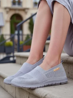 Royalfashion Sportowe mokasyny damskie Sortpes