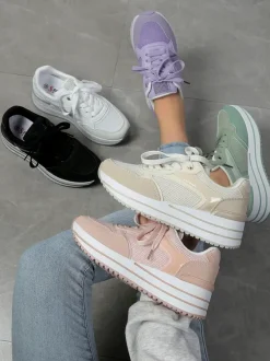 Royalfashion Sportowe sneakersy damskie na platformie Revided